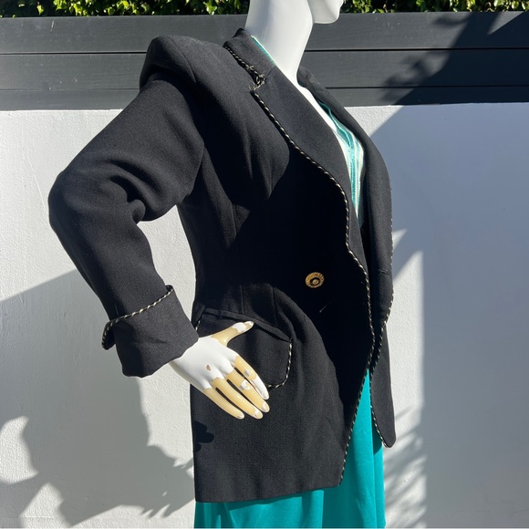80’s Gold Statement Button Black Blazer - Picture 13 of 15